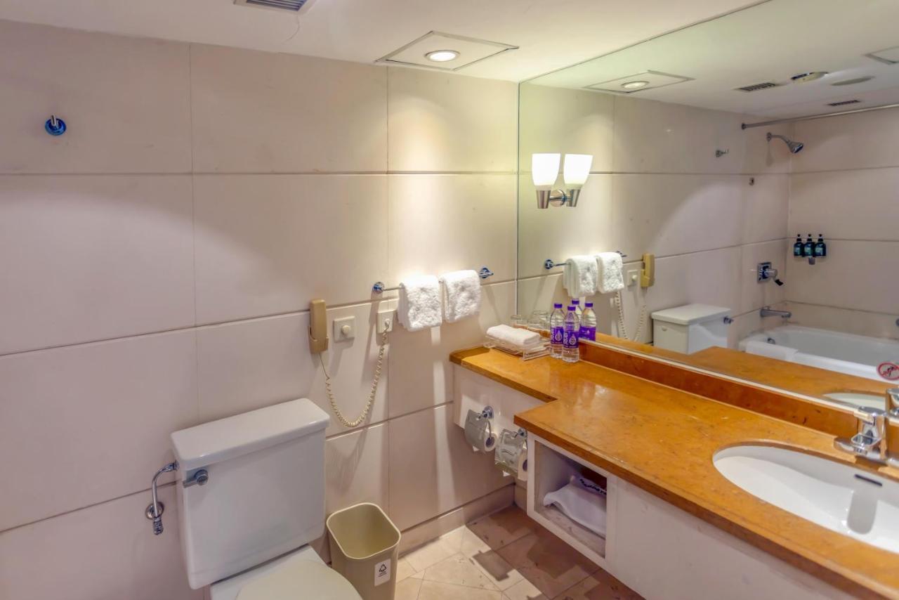 Guo Ji Yi Yuan Hotel 5*